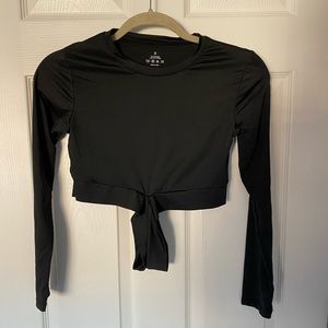Black workout top